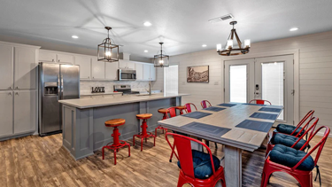 New! Best Kitchen in Texoma, Built in 2012, Huge playroom.