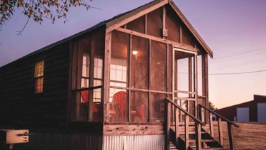 Lake Texoma Cedar Cabin – Striper King