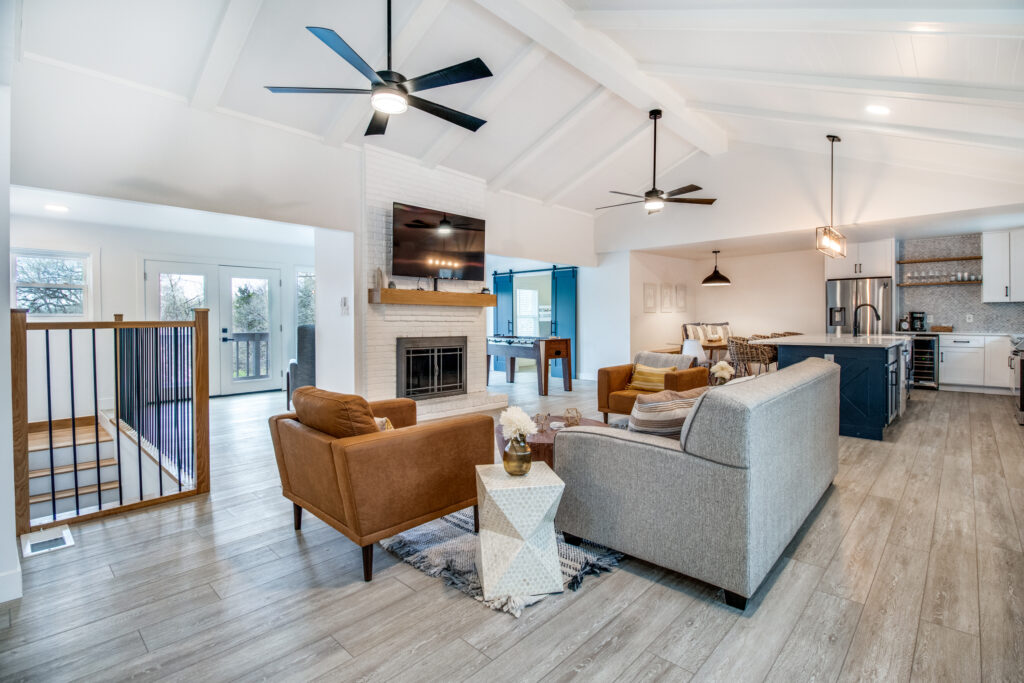 Cozy Texoma Hideaway w/ Tanglewood Resort Pools