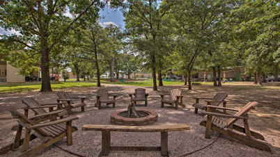 All-Encompassing Family Retreat Near Lake Texoma!