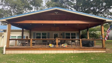 Lake House for rent in Solider Creek close to cafe, store, marina, and bar