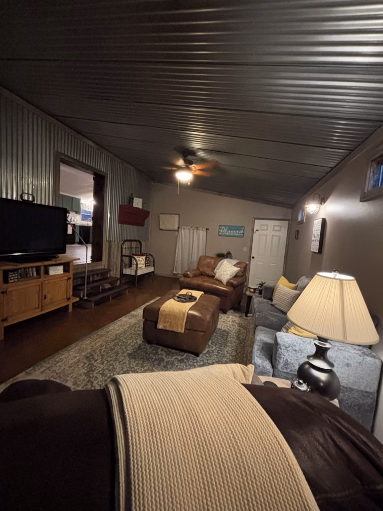 The Hacienda – A Simple Home 5 minutes from Lake Texoma